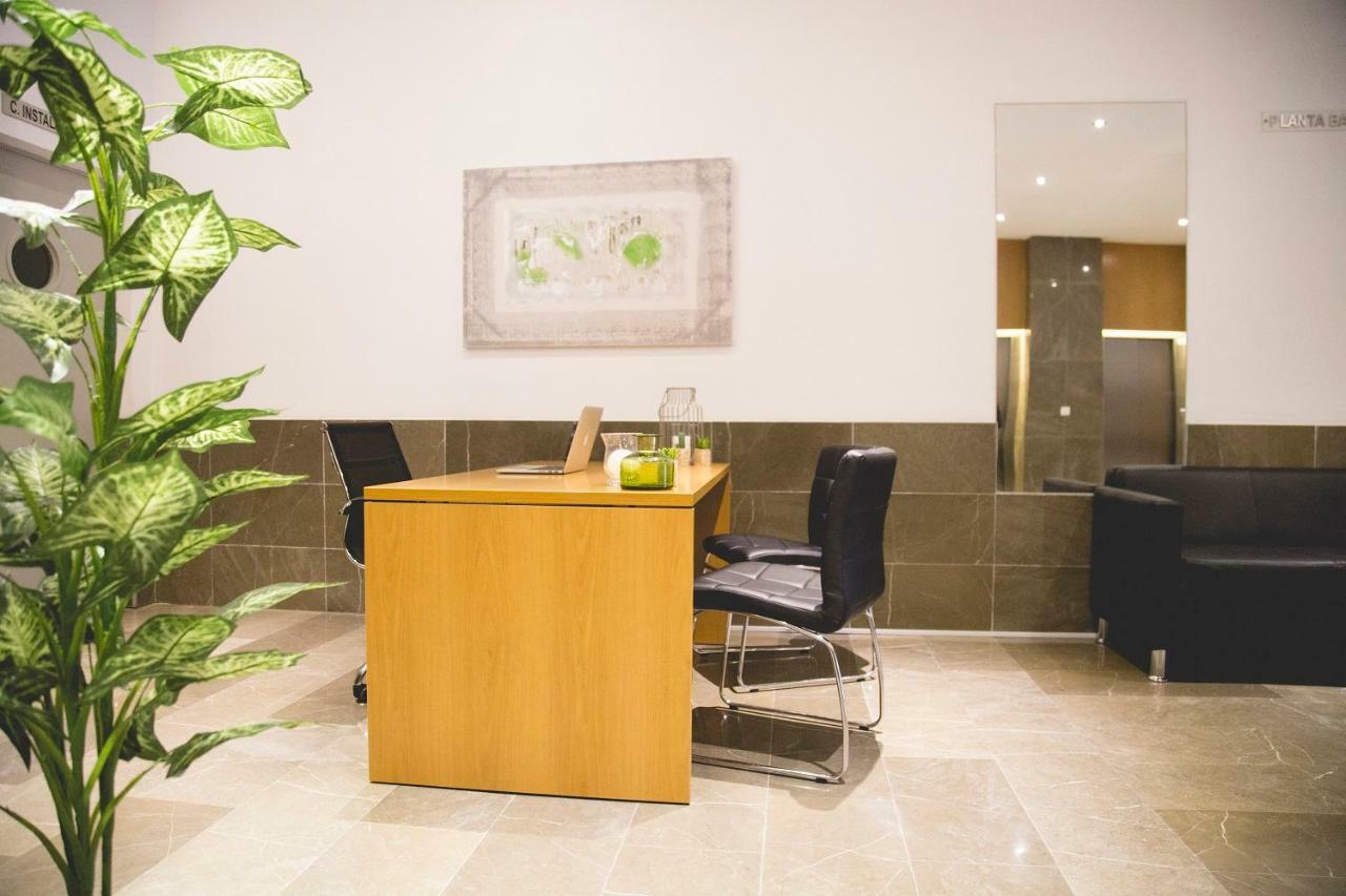 Be Free Granada Apartment Bagian luar foto