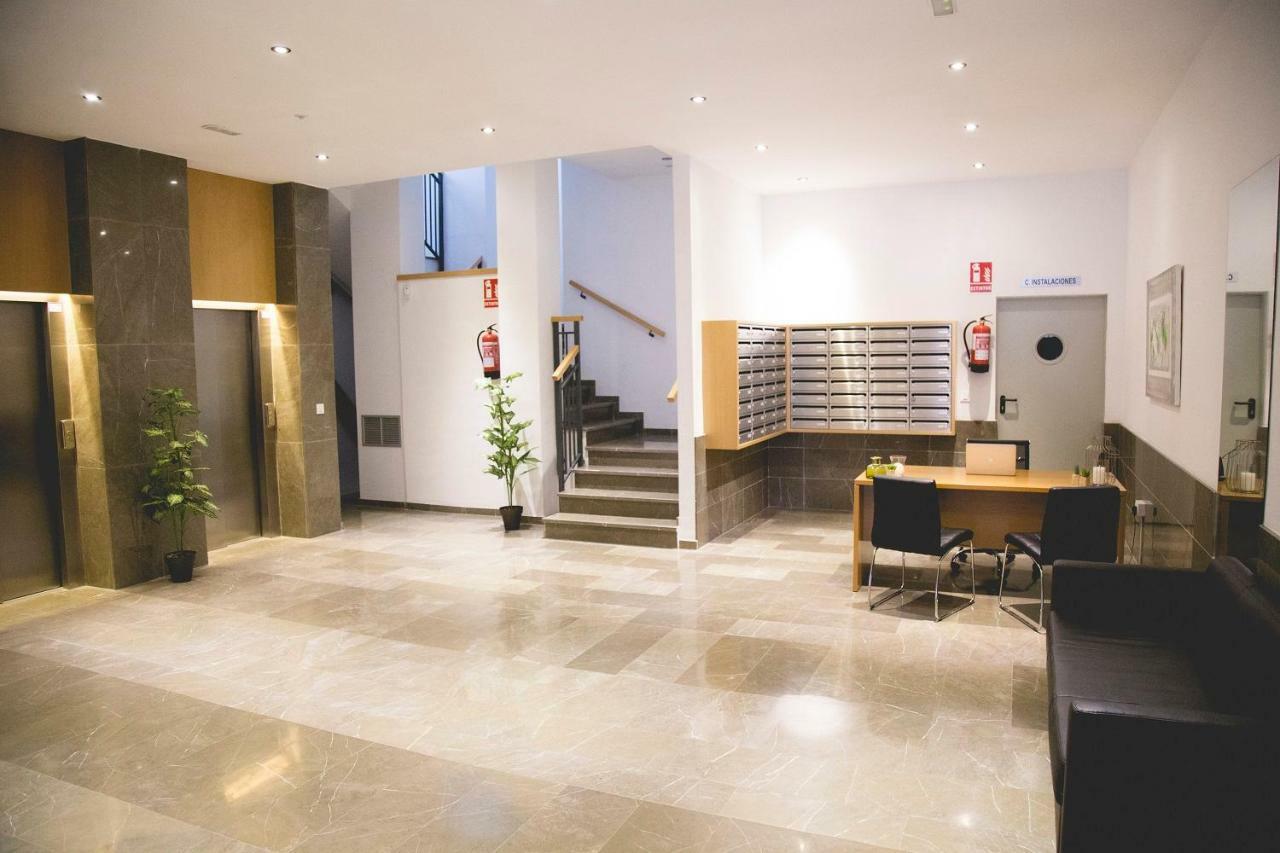 Be Free Granada Apartment Bagian luar foto