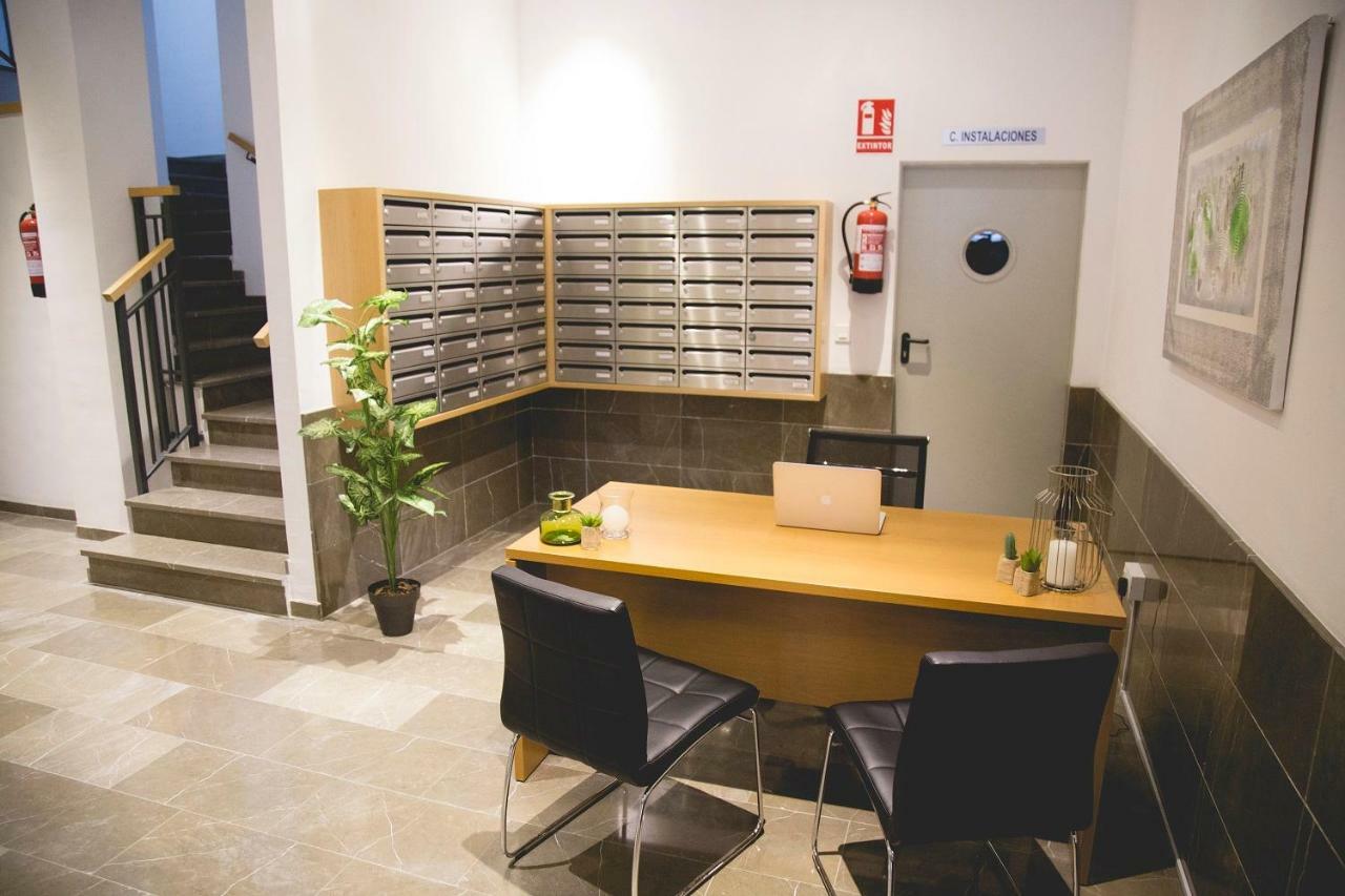 Be Free Granada Apartment Bagian luar foto